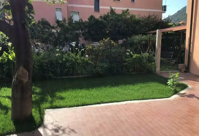 ペンション Casa Luigias Mtb In Finalborgo