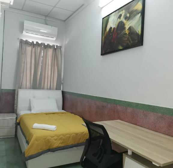 פנסיון G Fortune Guest House Victoria Green