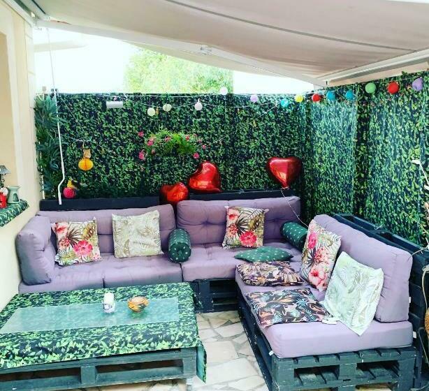 Пансион Jungle Vibes   Jacuzzi   Sauna