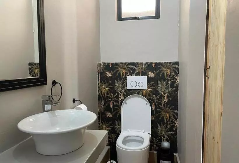 Majatalo Le Bezz Guesthouse