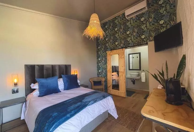 Majatalo Le Bezz Guesthouse