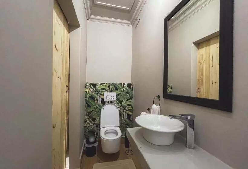 Majatalo Le Bezz Guesthouse