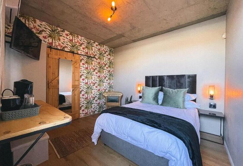 پانسیون Le Bezz Guesthouse