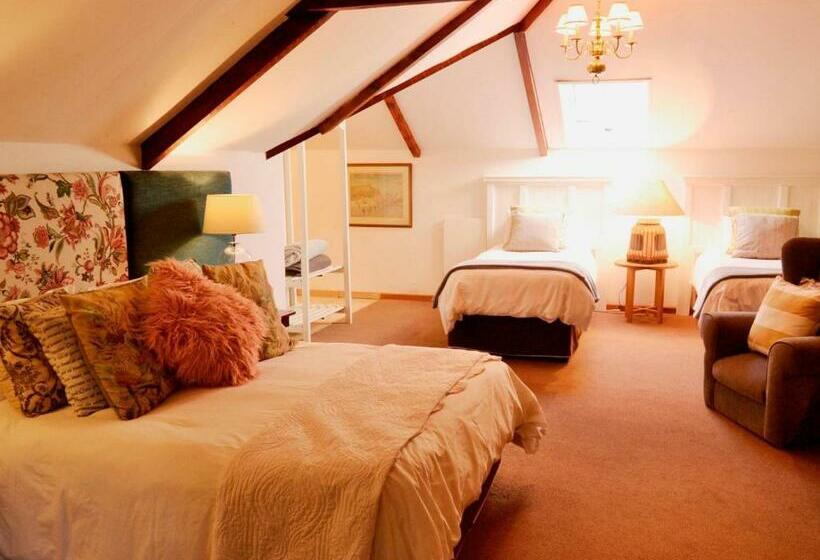 بنسيون Rendezvous Guesthouse