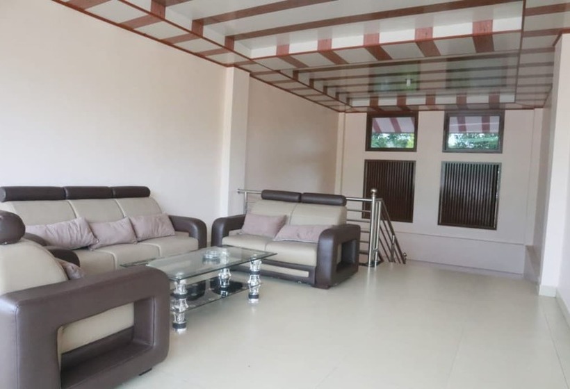 Tundreheni Hill Hotel And Restaurant