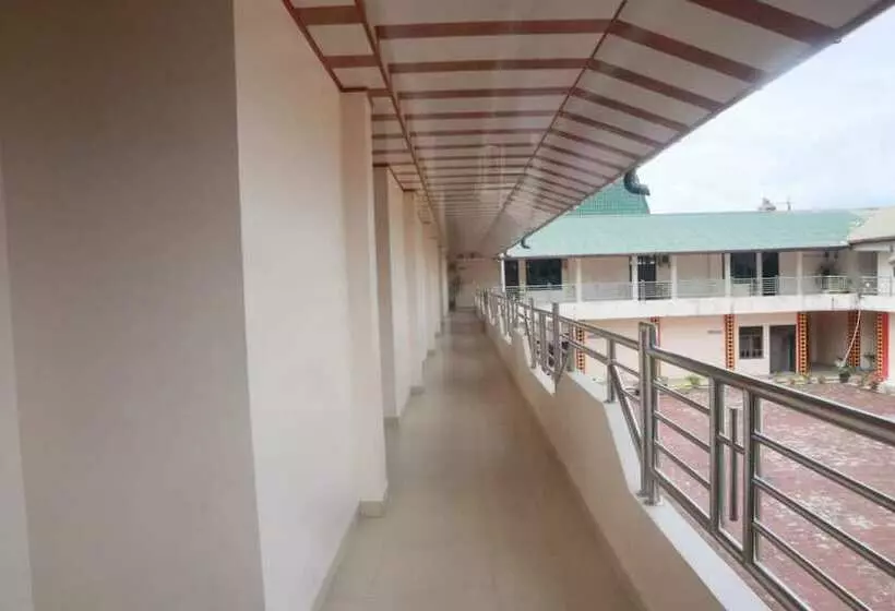 Tundreheni Hill Hotel And Restaurant