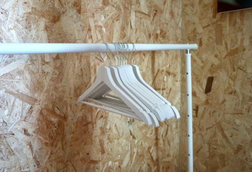 Amadora Boutique Hostel