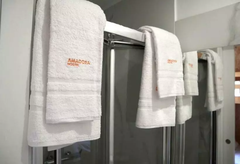 Amadora Boutique Hostel