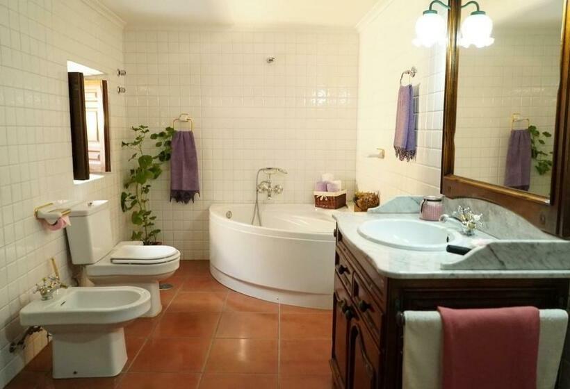 Suitesmagistral Bed And Breakfast