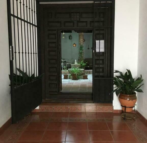 Suitesmagistral Bed And Breakfast