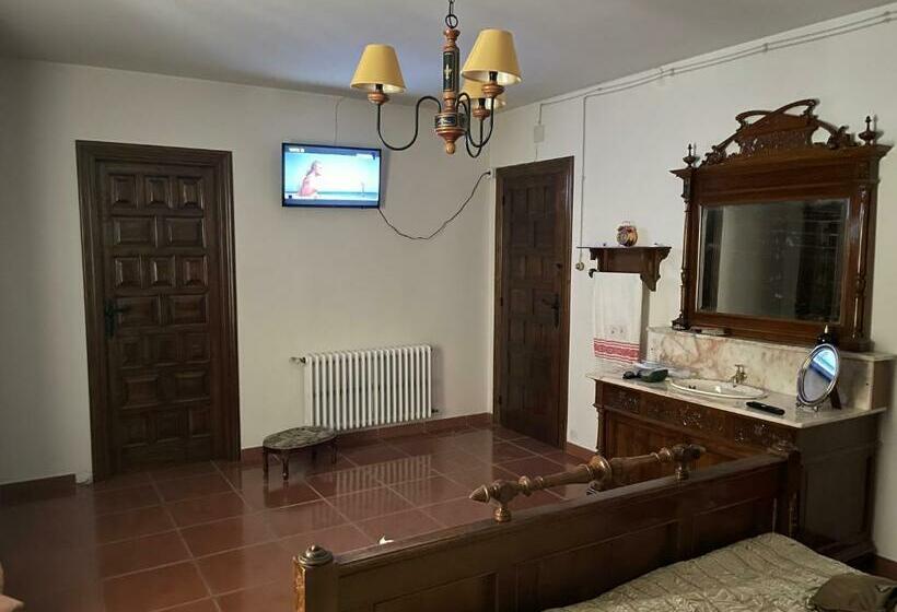 Suitesmagistral Bed And Breakfast