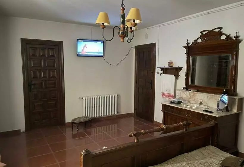 Suitesmagistral Bed And Breakfast