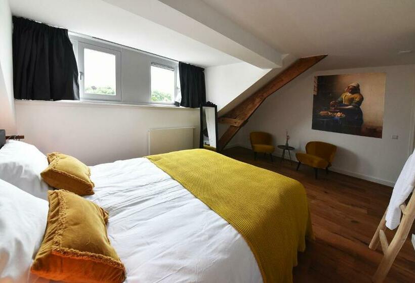 Aamiaismajoitus (B&B) Villa R Einald