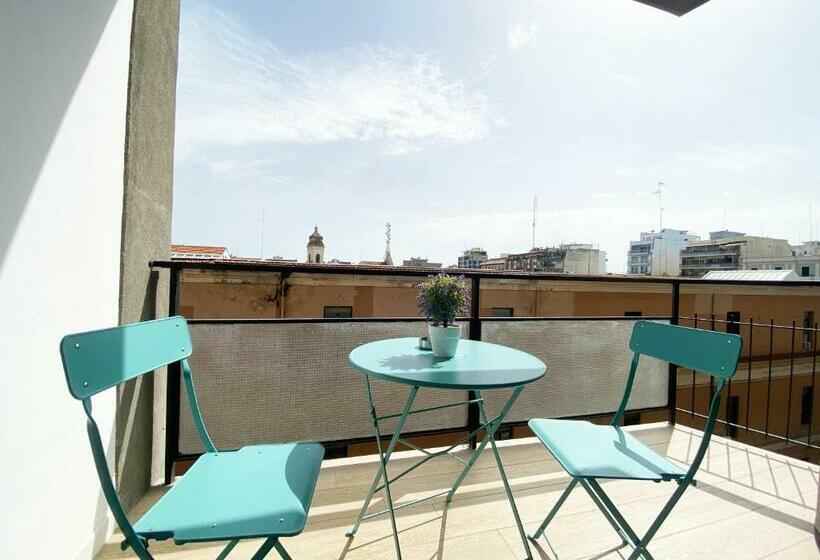 پانسیون Barirooms   Carulli Suites