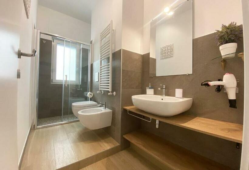 پانسیون Barirooms   Carulli Suites