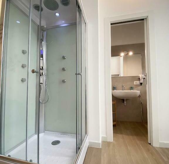 پانسیون Barirooms   Carulli Suites