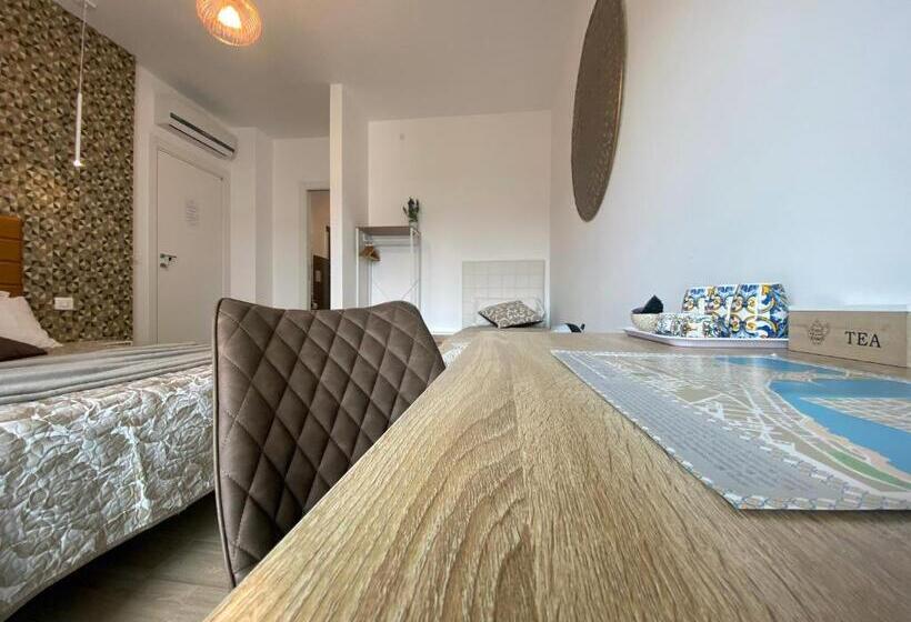 پانسیون Barirooms   Carulli Suites