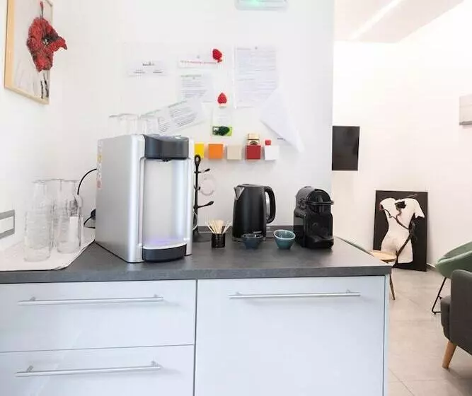 ペンション Little Square Arona