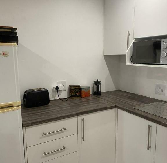 פנסיון Vincents On Valley