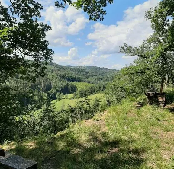 تختخواب و صبحانه Haus   Pantenburg
