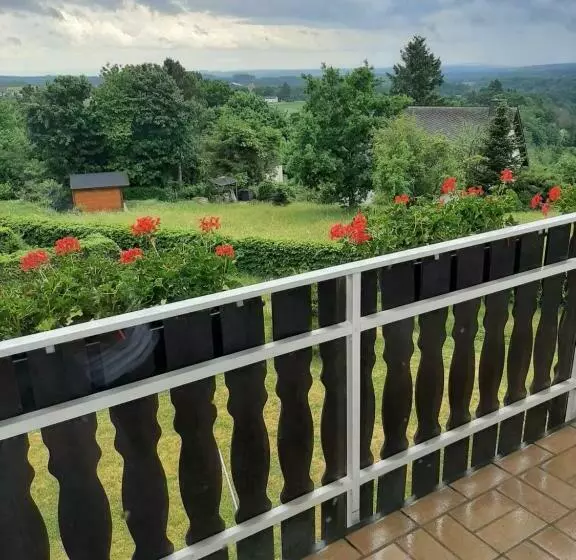 تختخواب و صبحانه Haus   Pantenburg