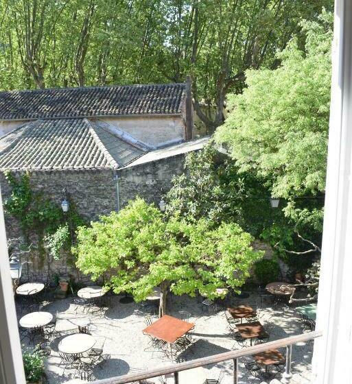 ベッドアンドブレックファースト La Figuiere Fontaine De Vaucluse