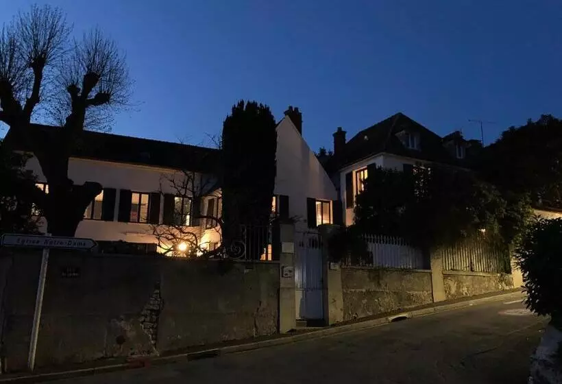 Aamiaismajoitus (B&B) La Villa Lauvray