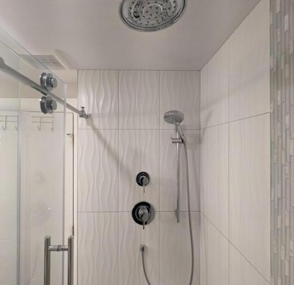 تختخواب و صبحانه Maple Rise Guesthouse