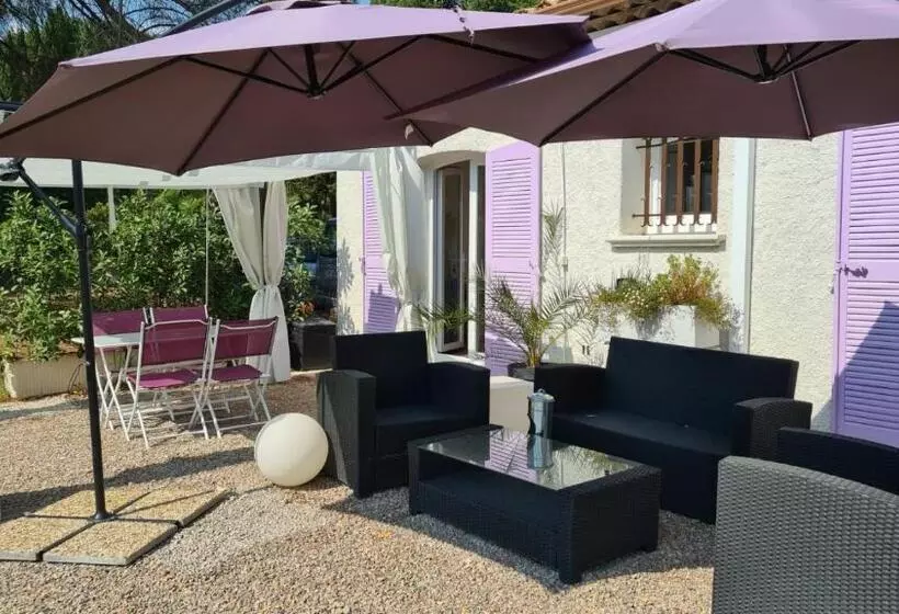 ベッドアンドブレックファースト Mas Orféo