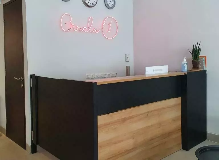 Hotel Circle One