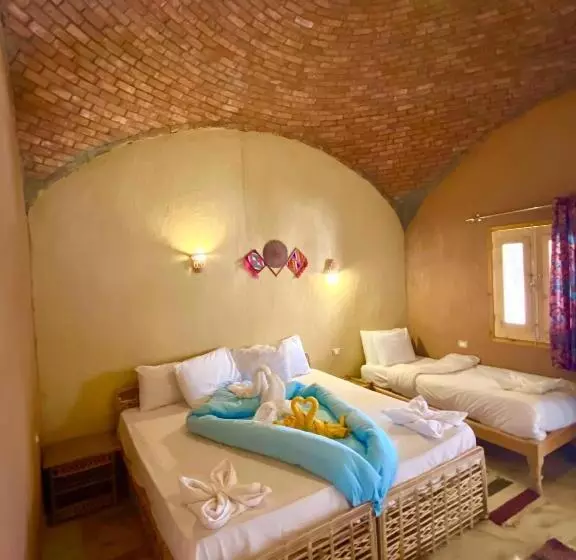 هتل Kabara Nubian House