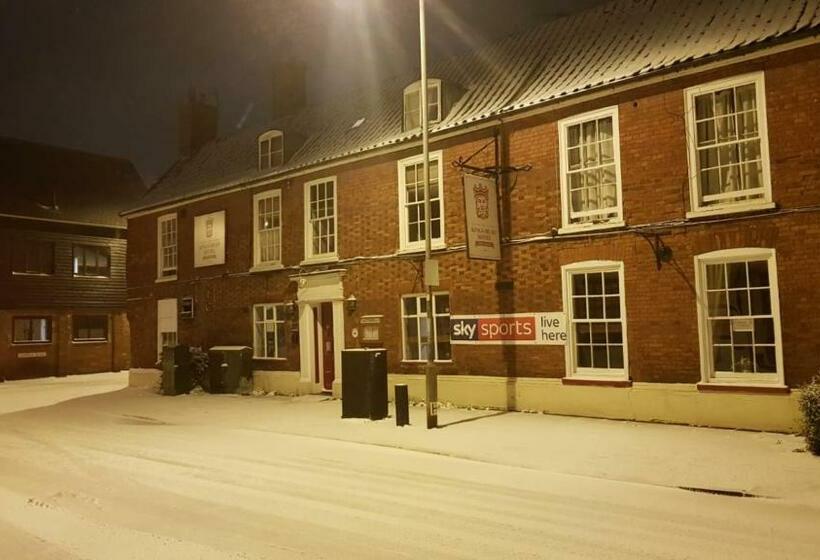 Отель Bjds Ltd T/a Kings Head