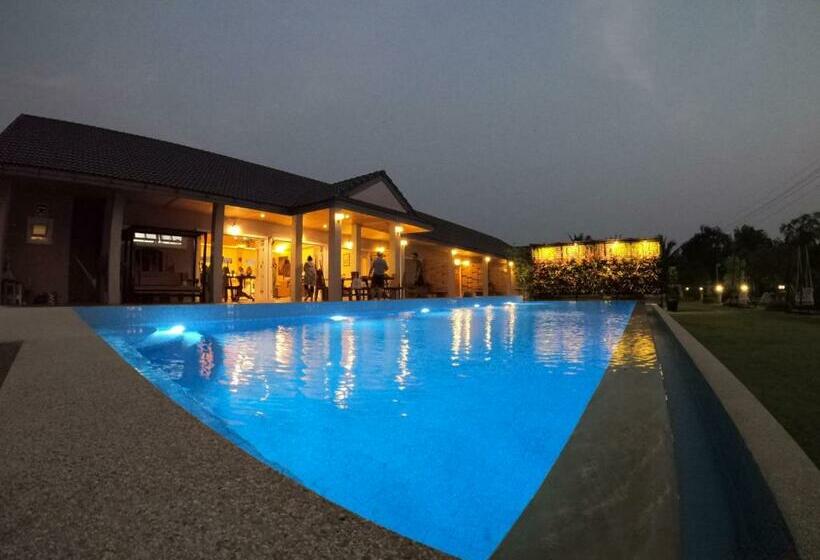 膳宿费 Coconut Garden Retreat