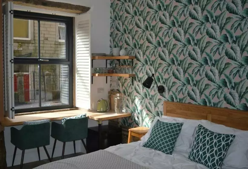 ペンション Grooms House