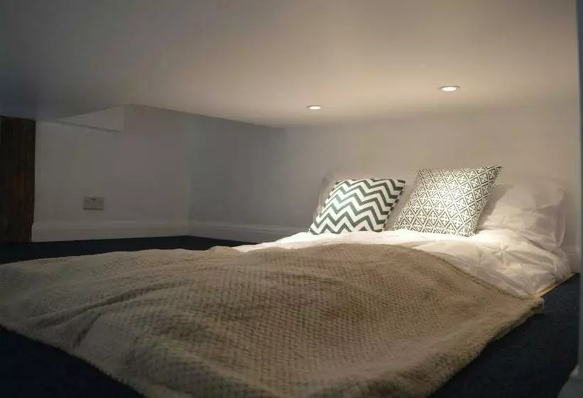 ペンション Grooms House