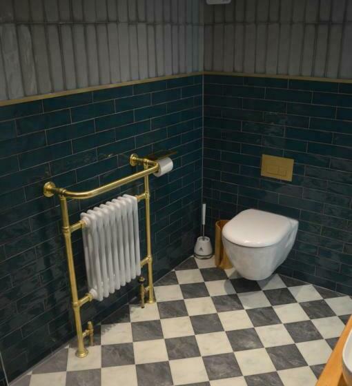 پانسیون Grooms House