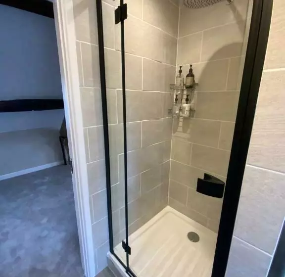 Majatalo Stable Lodge At Bledington Mill