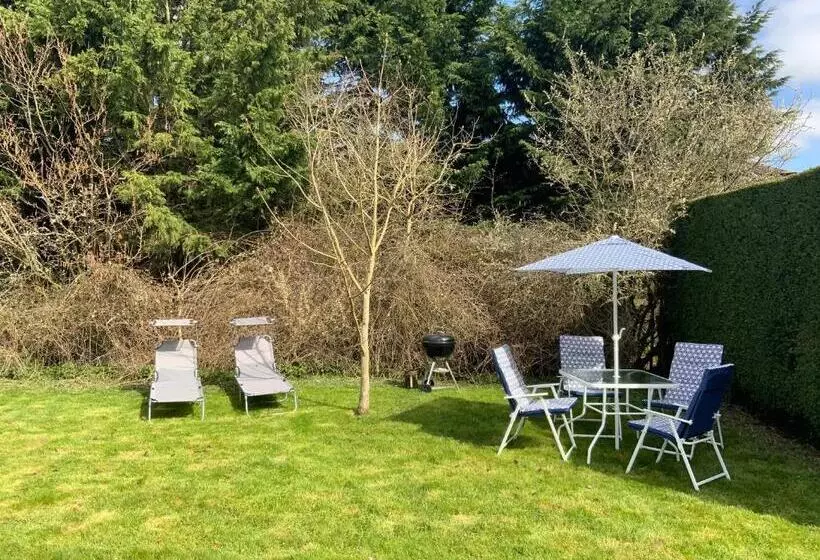 Majatalo Stable Lodge At Bledington Mill