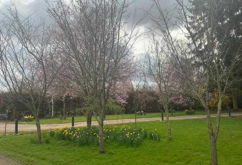 ペンション Stable Lodge At Bledington Mill