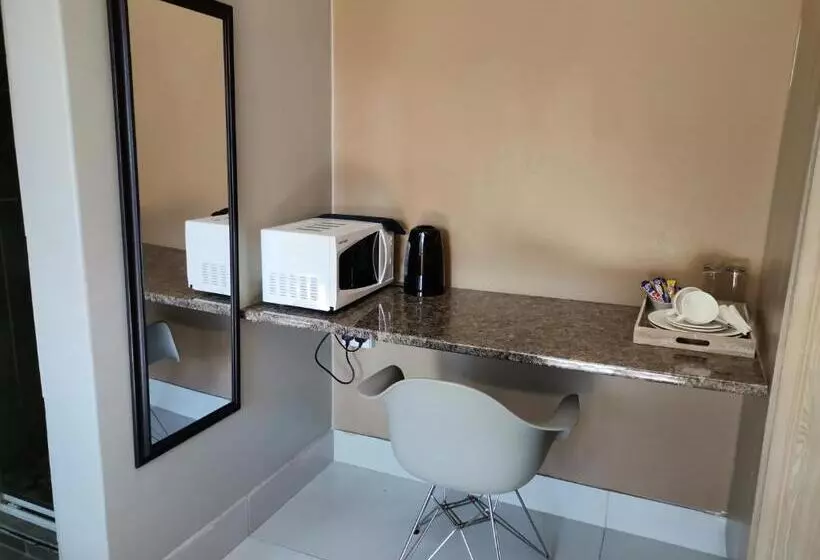 Majatalo Village Kulture   Guest House