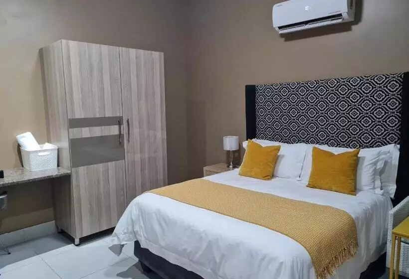 Majatalo Village Kulture   Guest House