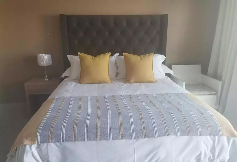 Majatalo Village Kulture   Guest House