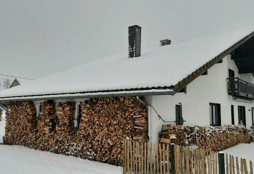 צימר Aux Capucines