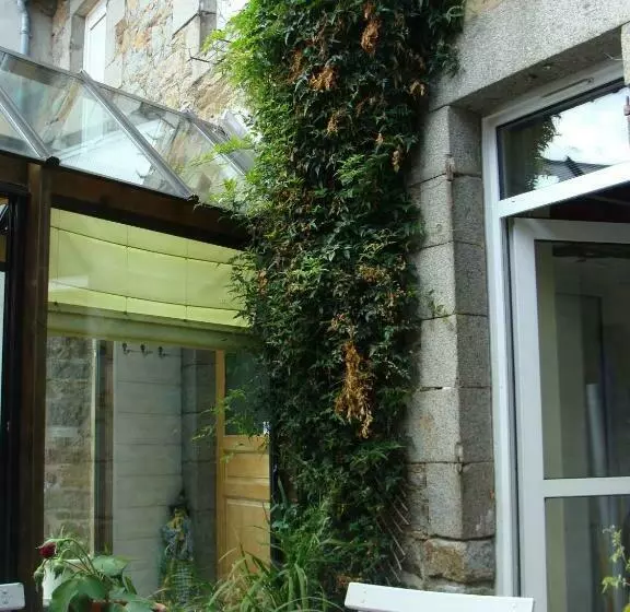 تختخواب و صبحانه Chambre Maison De Ville Dans La Cité Des Trois Vallées