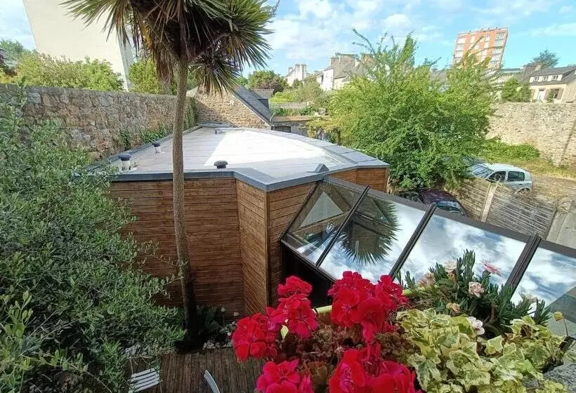 تختخواب و صبحانه Chambre Maison De Ville Dans La Cité Des Trois Vallées
