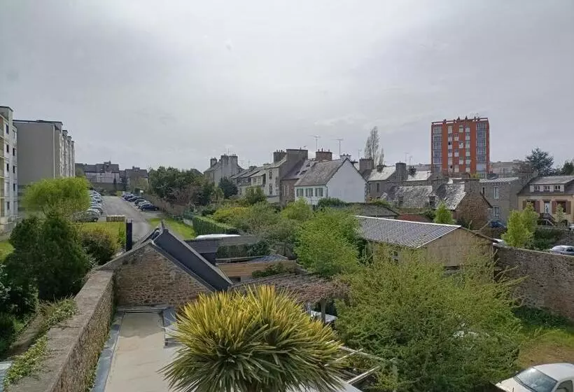 تختخواب و صبحانه Chambre Maison De Ville Dans La Cité Des Trois Vallées