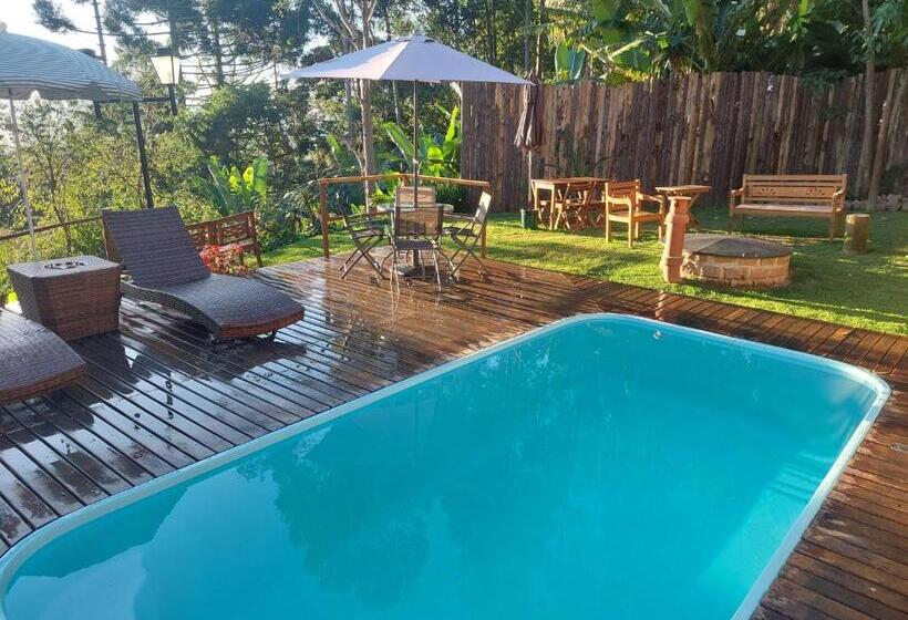 Bed and Breakfast Hospedaria Aikó