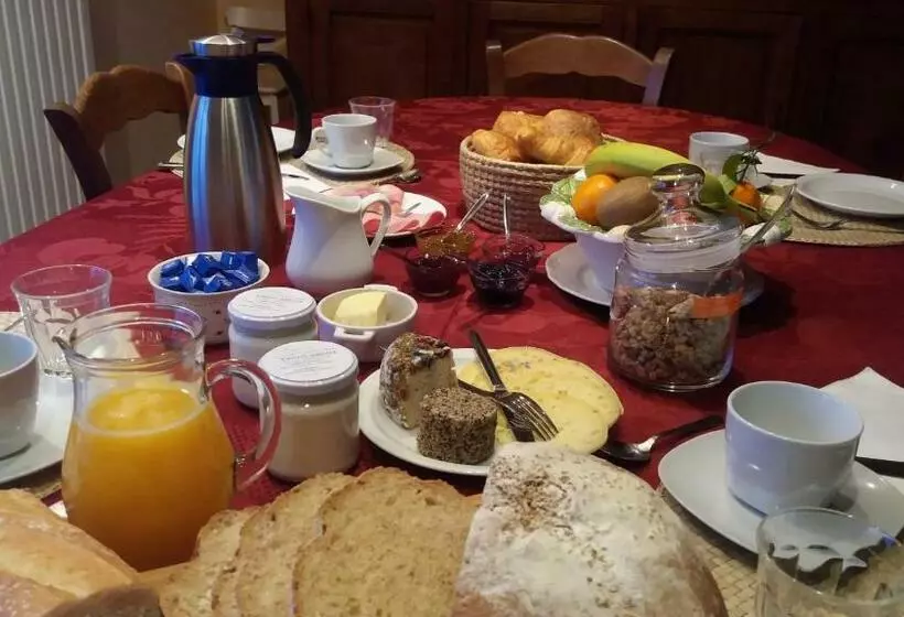 ベッドアンドブレックファースト Le Clos Marie