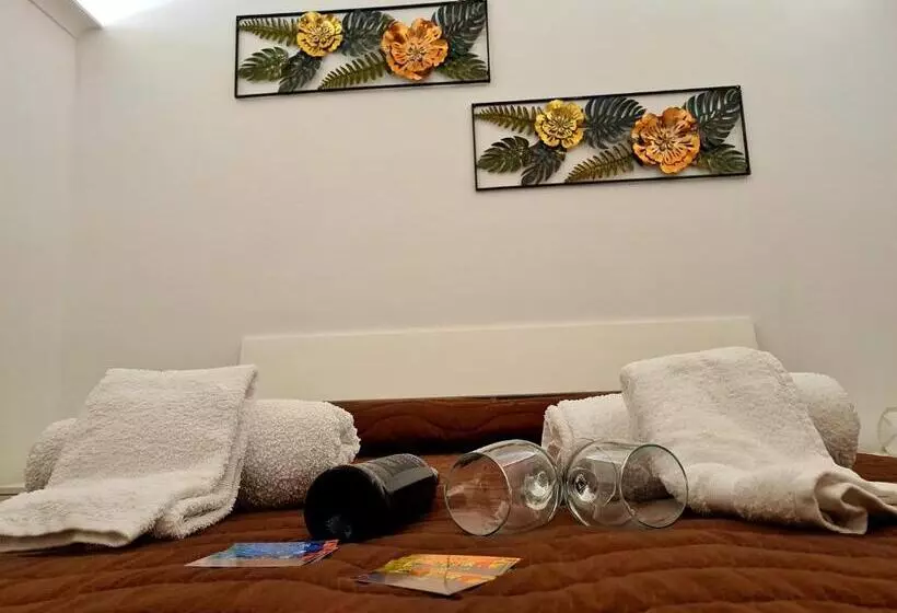 Aamiaismajoitus (B&B) Scrusciu Home