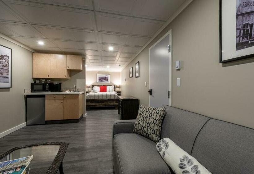 The Cache Hotel And Lodgings